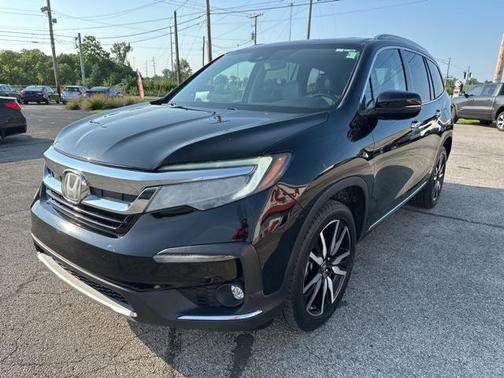 2019 Honda Pilot Touring 8-Passenger