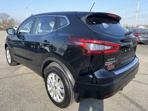 2021 Nissan Rogue Sport S