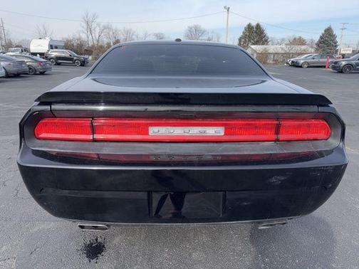 2014 Dodge Challenger SXT