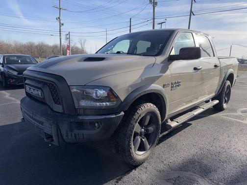 2019 RAM 1500 Classic Warlock Crew Cab 4x4 5'7' Box