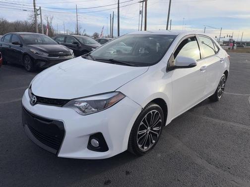 2015 Toyota Corolla S Plus