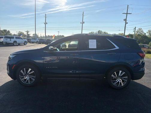 Blue Glow Metallic 2022 Chevrolet Equinox Premier
