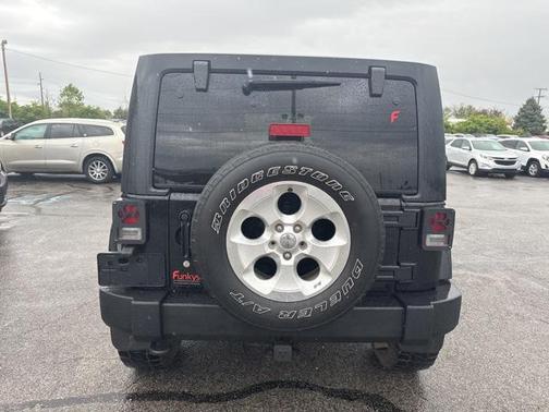 2013 Jeep Wrangler Unlimited Sahara