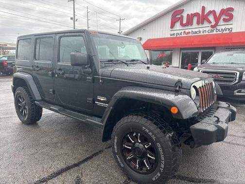 2013 Jeep Wrangler Unlimited Sahara