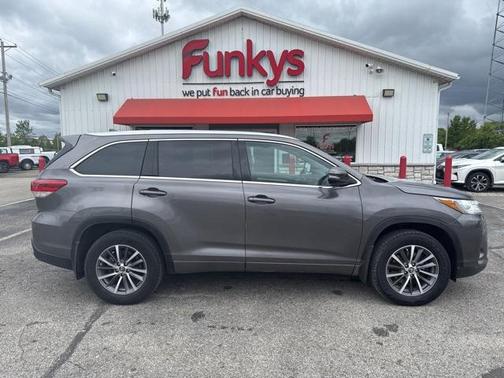 2018 Toyota Highlander SE