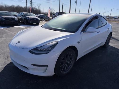 2019 Tesla Model 3 Standard Range