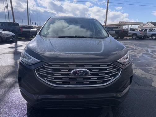 2021 Ford Edge SE