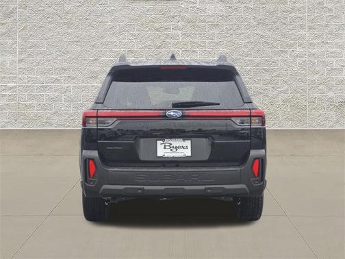 Crystal Black Silica 2026 Subaru Outback Premium