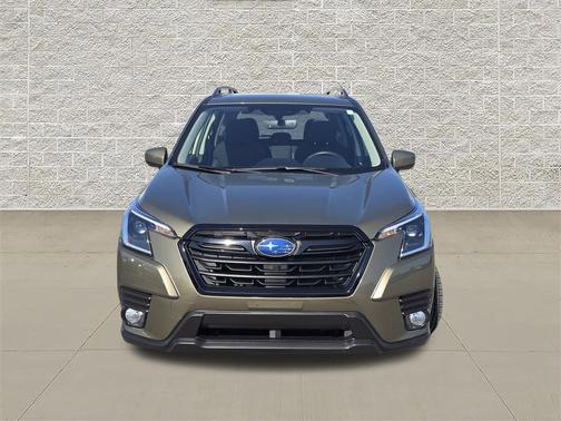 Autumn Green Metallic 2023 Subaru Forester Premium