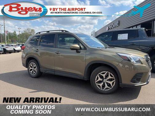 Autumn Green Metallic 2023 Subaru Forester Premium