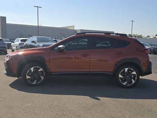 Sun Blaze Pearl 2024 Subaru Crosstrek Limited