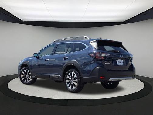2025 Subaru Outback Touring