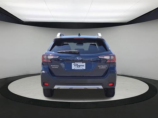2025 Subaru Outback Touring