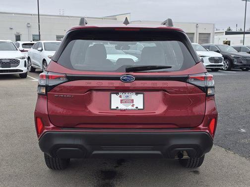 2025 Subaru Forester Base