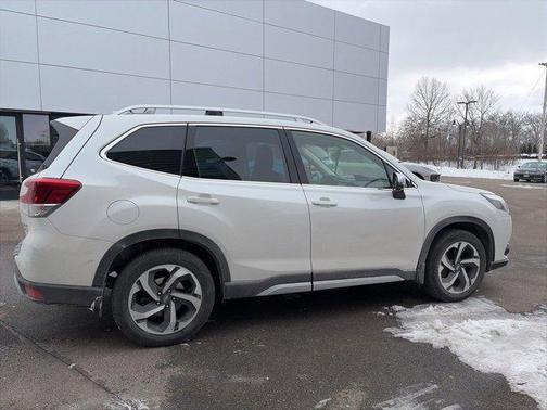 2023 Subaru Forester Touring