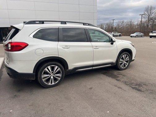 2022 Subaru Ascent Limited 8-Passenger