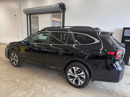 2022 Subaru Outback Limited XT