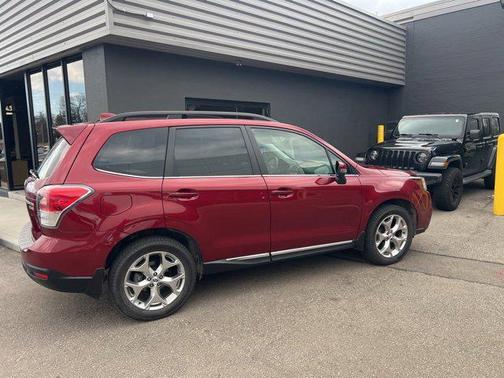 2017 Subaru Forester 2.5i Touring