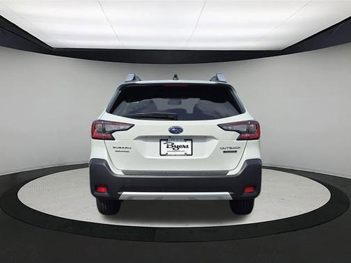 2025 Subaru Outback Touring