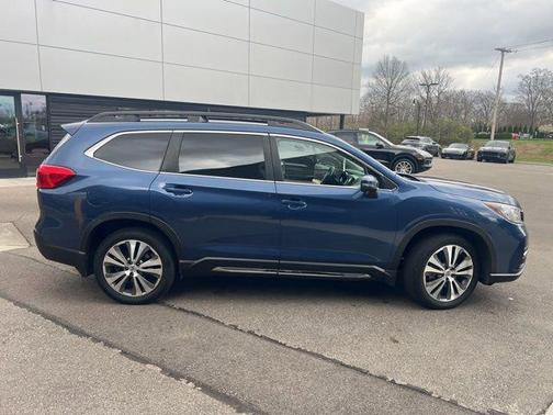 Abyss Blue Pearl 2019 Subaru Ascent Limited 8-Passenger