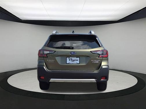 2025 Subaru Outback Touring