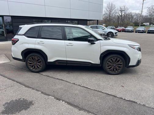 Crystal White Pearl 2025 Subaru Forester Sport