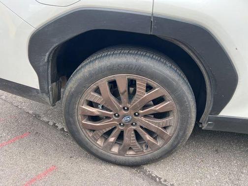 Crystal White Pearl 2025 Subaru Forester Sport