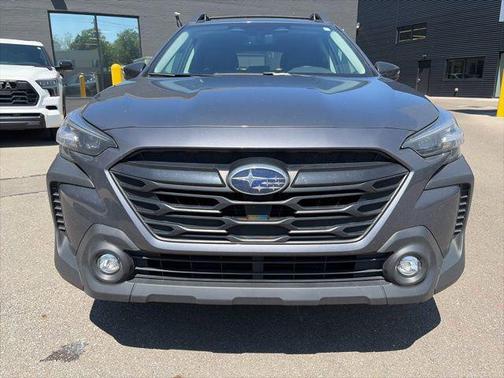 Magnetite Gray Metallic 2024 Subaru Outback Onyx Edition