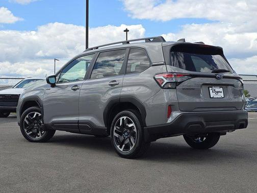 2025 Subaru Forester Hybrid Premium