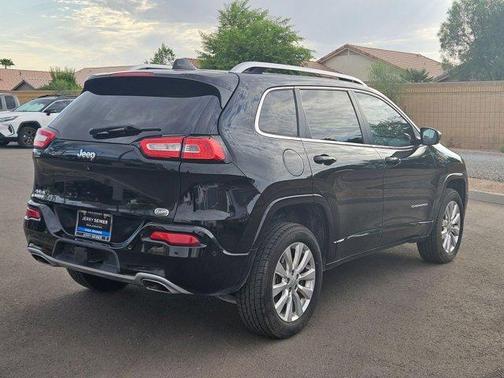 2017 Jeep Cherokee Overland