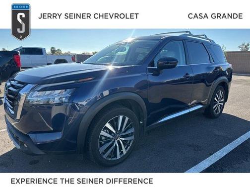 2022 Nissan Pathfinder Platinum