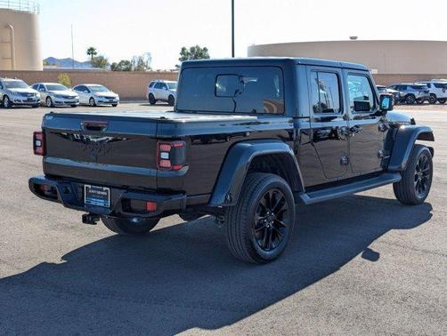 2022 Jeep Gladiator Overland