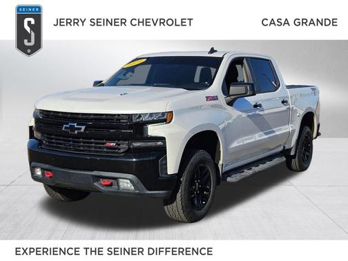 Iridescent Pearl Tricoat 2021 Chevrolet Silverado 1500 LT Trail Boss