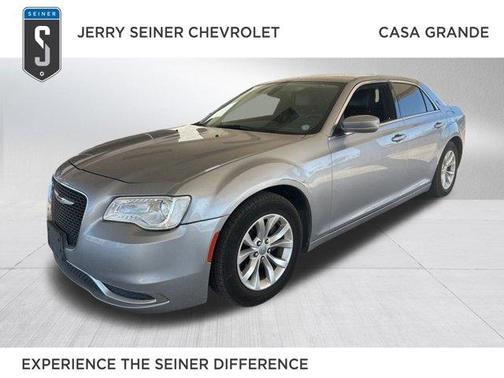 2015 Chrysler 300 Limited