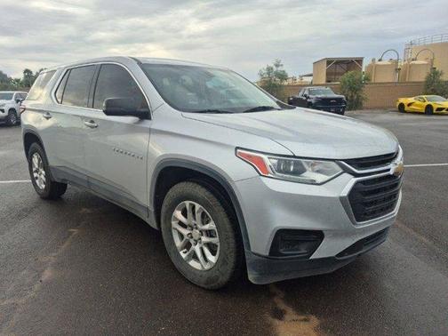 2021 Chevrolet Traverse LS