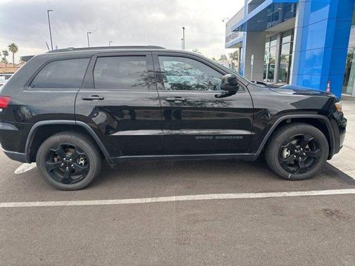 2018 Jeep Grand Cherokee Upland