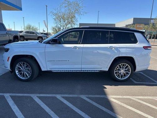 2023 Jeep Grand Cherokee L Summit
