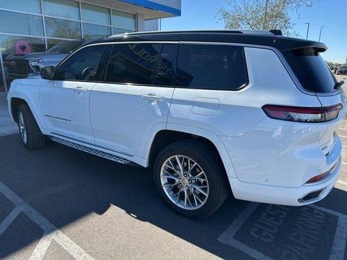 2023 Jeep Grand Cherokee L Summit