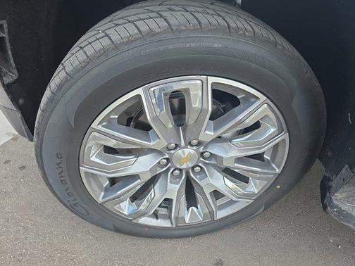 2025 Chevrolet Tahoe LS