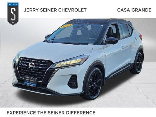 2023 Nissan Kicks SR