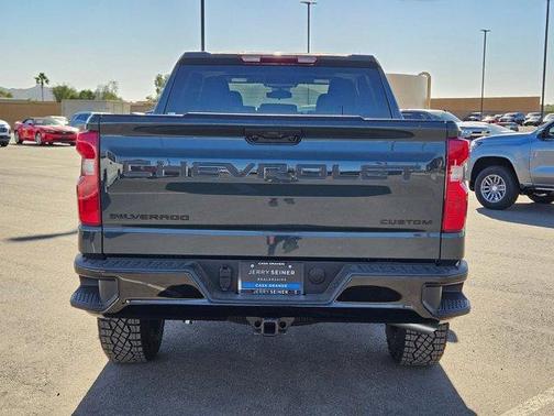 2026 Chevrolet Silverado 1500 Custom Trail Boss