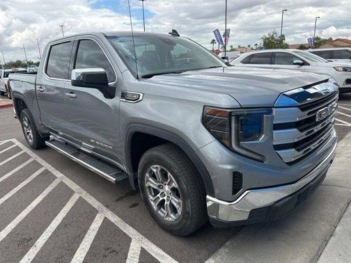 2023 GMC Sierra 1500 SLE