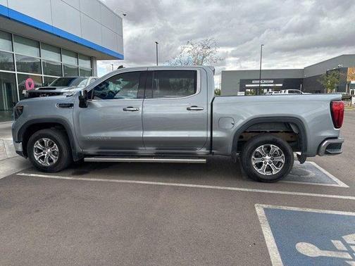 2023 GMC Sierra 1500 SLE