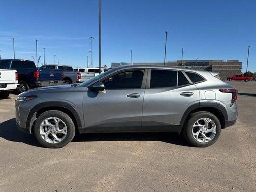 2024 Chevrolet Trax LS