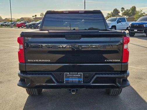 2024 Chevrolet Silverado 1500 Custom