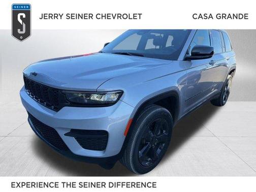 2024 Jeep Grand Cherokee Laredo