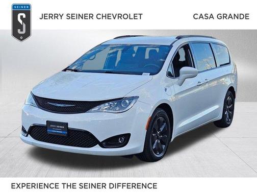 2020 Chrysler Pacifica Hybrid Touring L