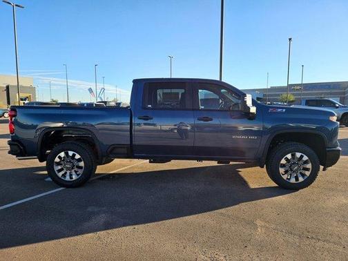 2026 Chevrolet Silverado 2500 Custom