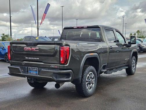 2023 GMC Sierra 2500 AT4
