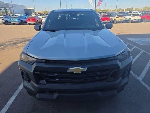 2024 Chevrolet Colorado WT